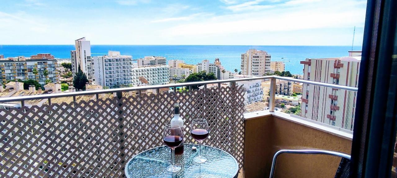 Minerva Apartment Wonderful Sea Views Benalmadena Bagian luar foto