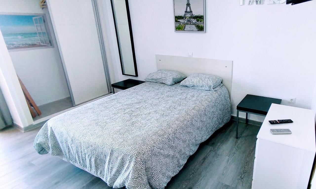 Minerva Apartment Wonderful Sea Views Benalmadena Bagian luar foto